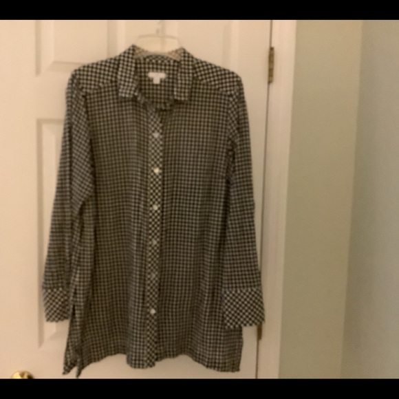 Textured gingham button down tunic. - Picture 5 of 12